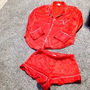 Victoria Secret Sleepwear Red NWOT sz M Top and Bottom